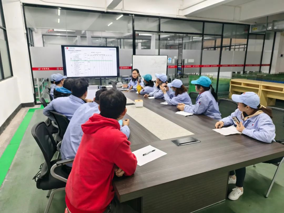 以師帶徒，傳承匠心